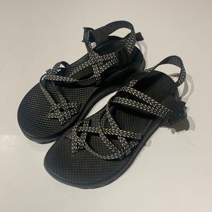 Chaco Toe Sandal - 8.